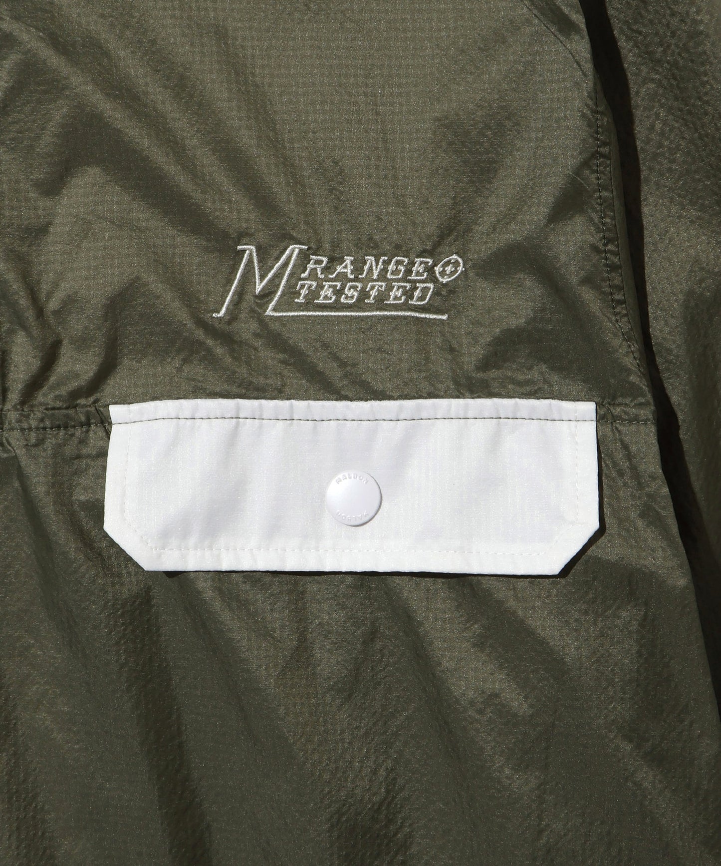 MALBON SHERIDAN NYLON QUARTER ZIP KHAKI