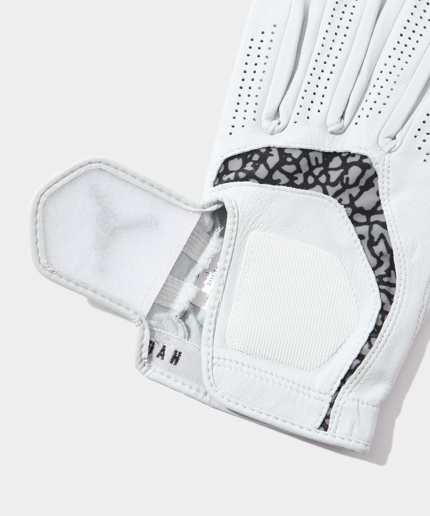 【NIKE】ジョーダンツアーGG