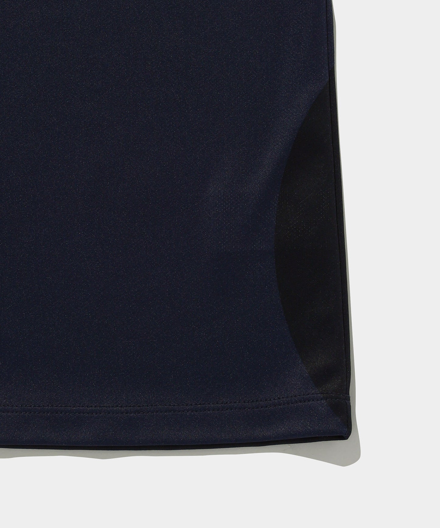 Dot motif mockneck top NAVY