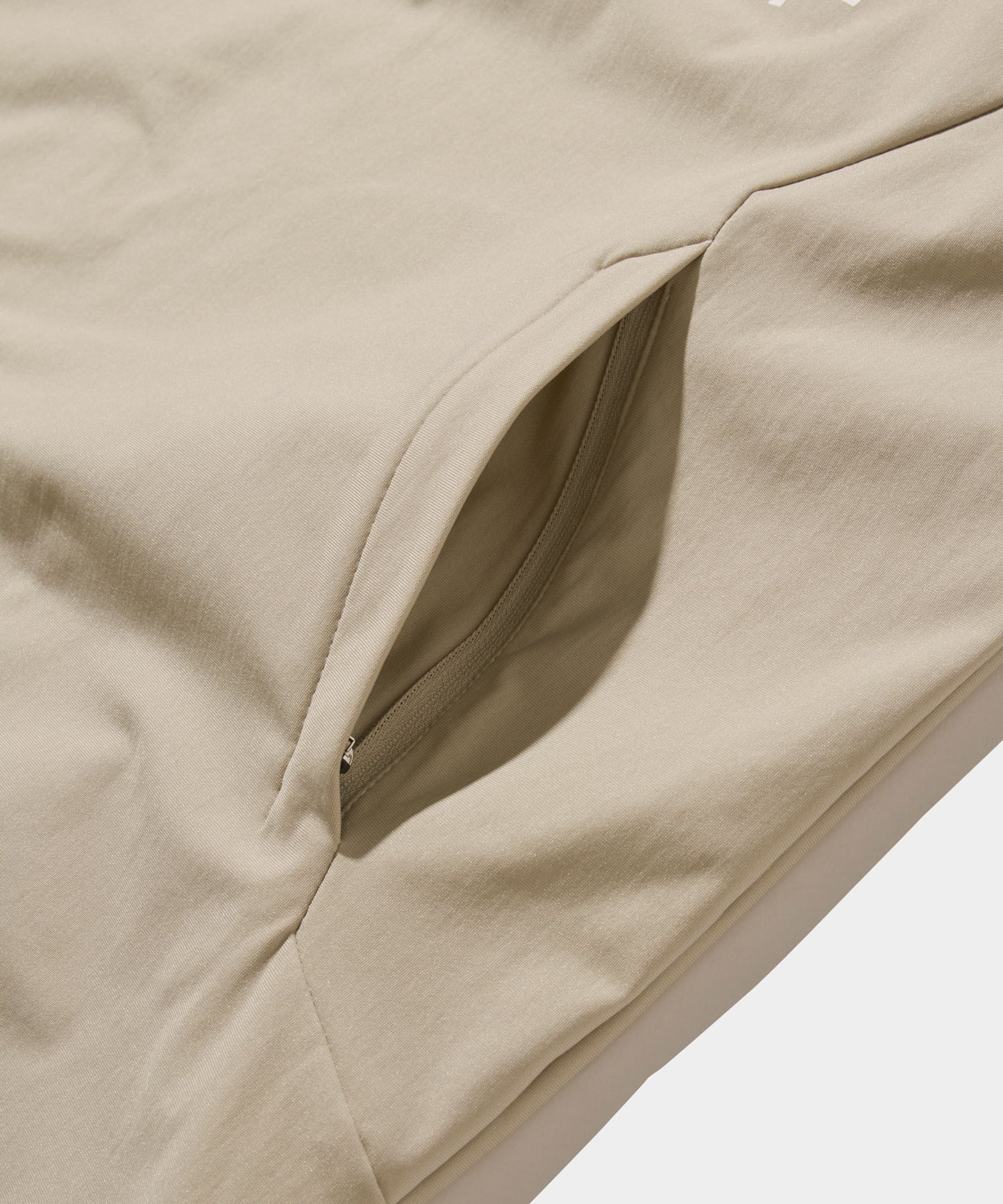 HEAT WARM HALF ZIP JACKET BEIGE