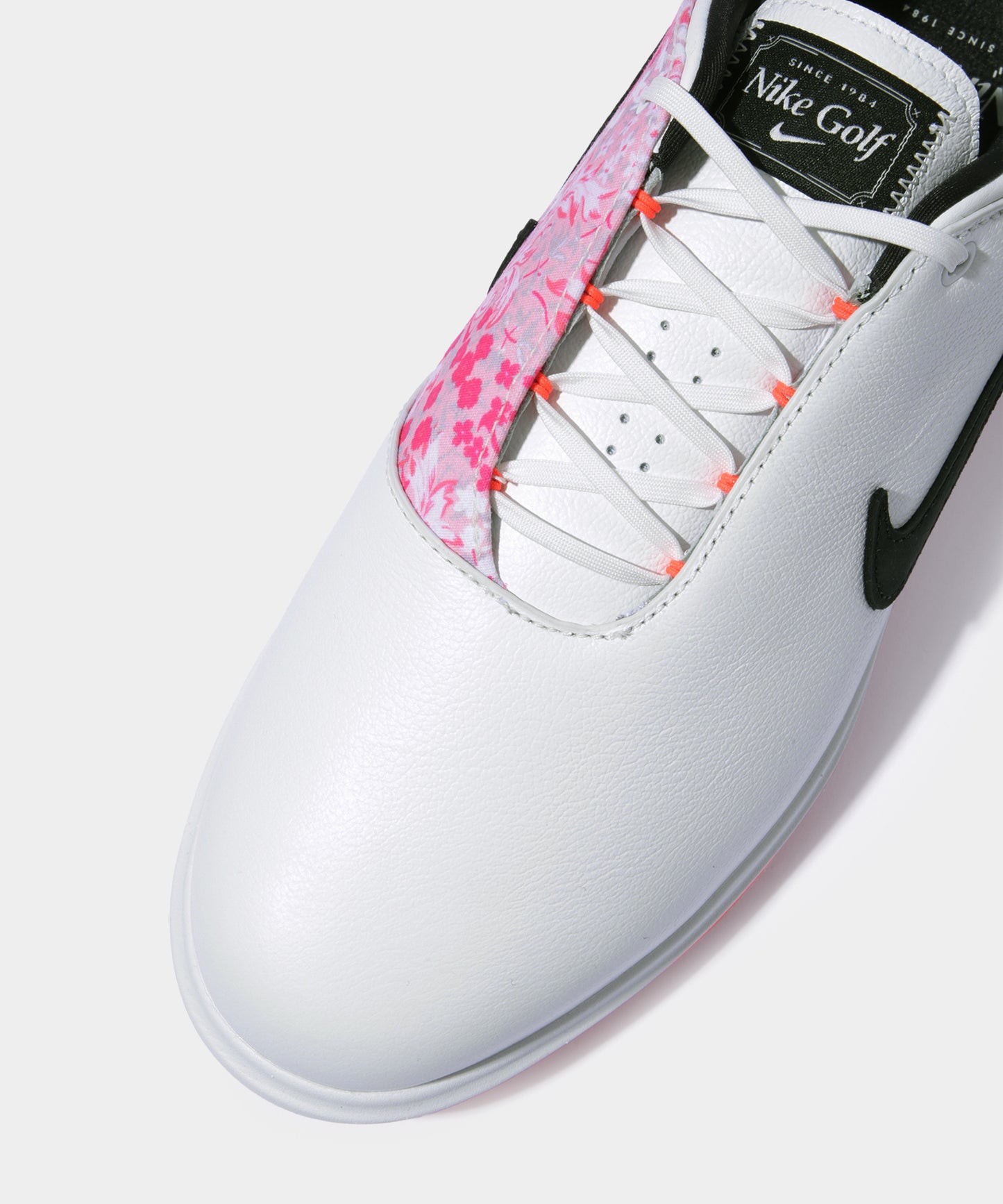 【NIKE】 VICTRY TOUR 4 NRG AUGSTA