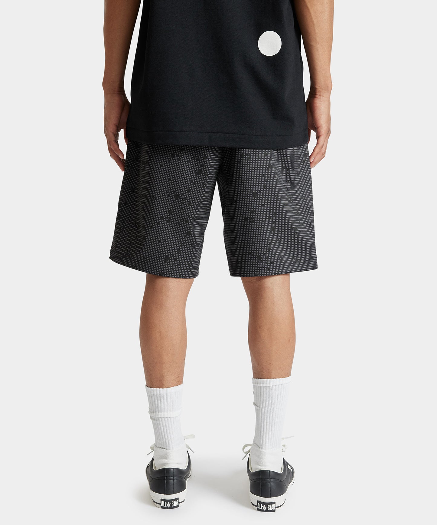 Nightvisioncamo tuck shorts CHARCOAL