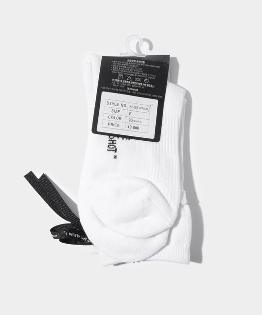 A.P.C.GOLF EMMA SOCKS WHITE