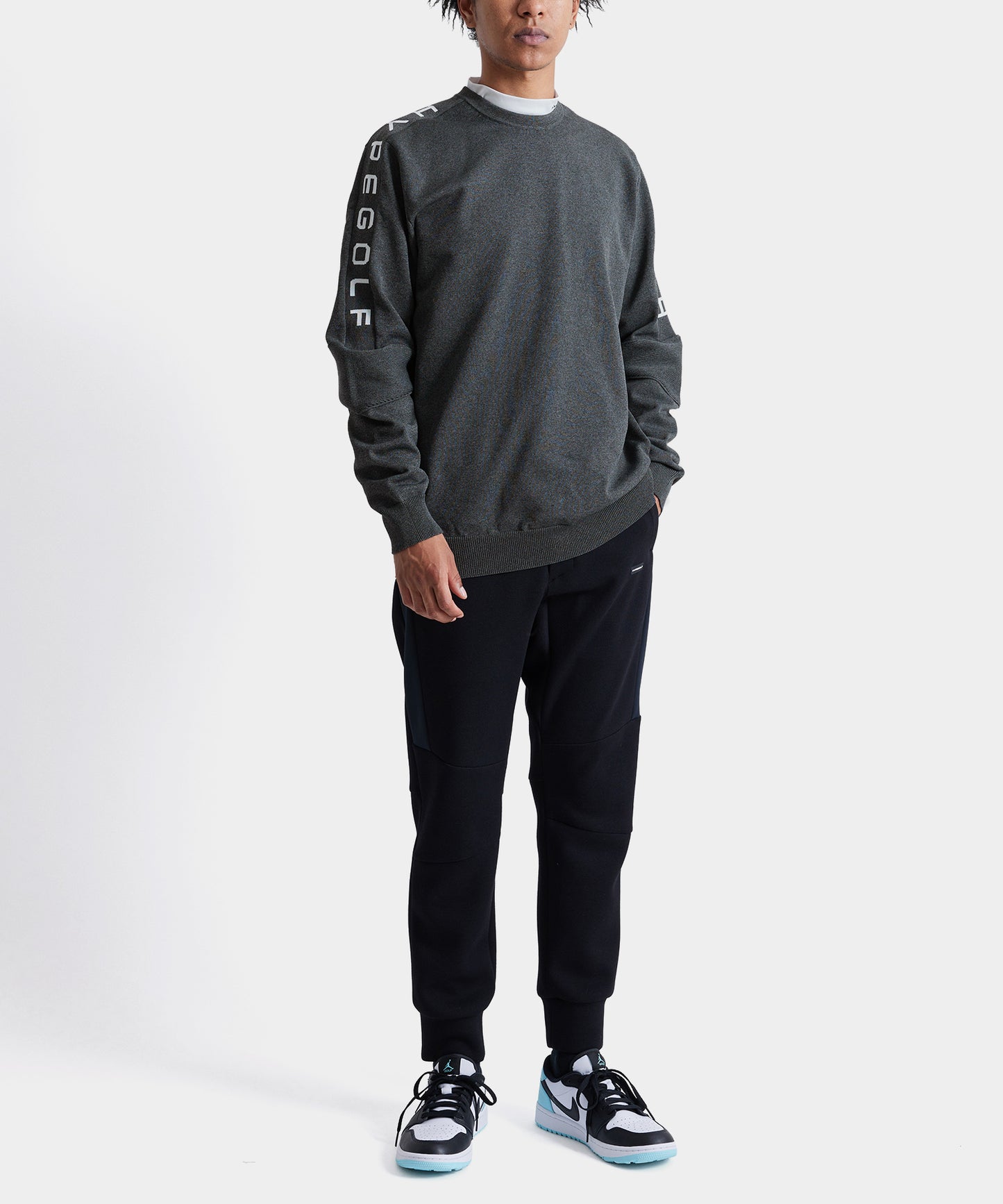 Crew Neck Active Knit ‎CHARCOAL GRAY