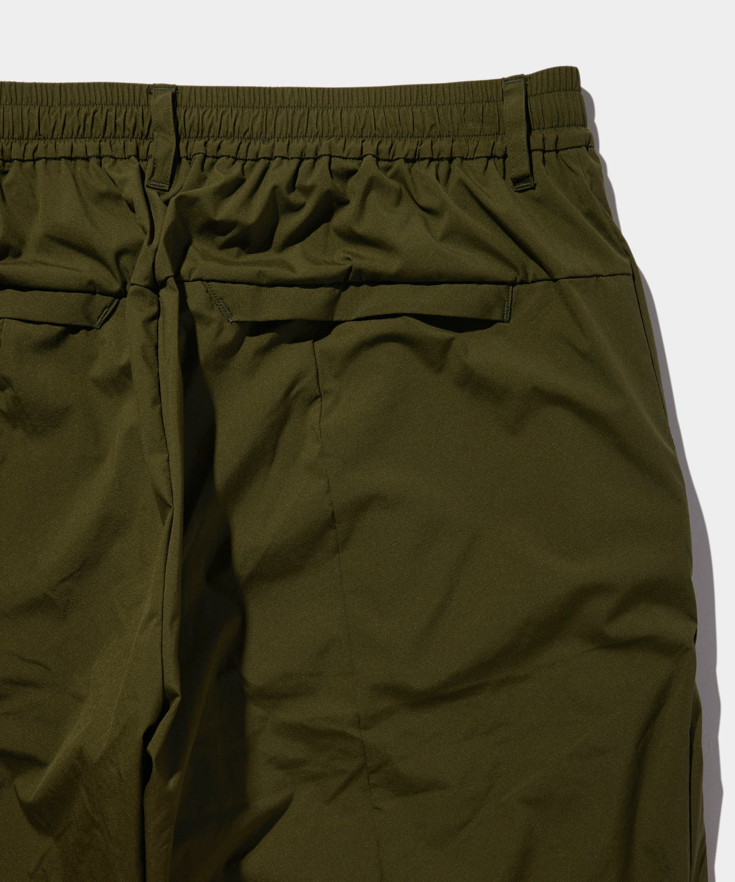 WOVEN NYLON LONG PANTS OLIVE